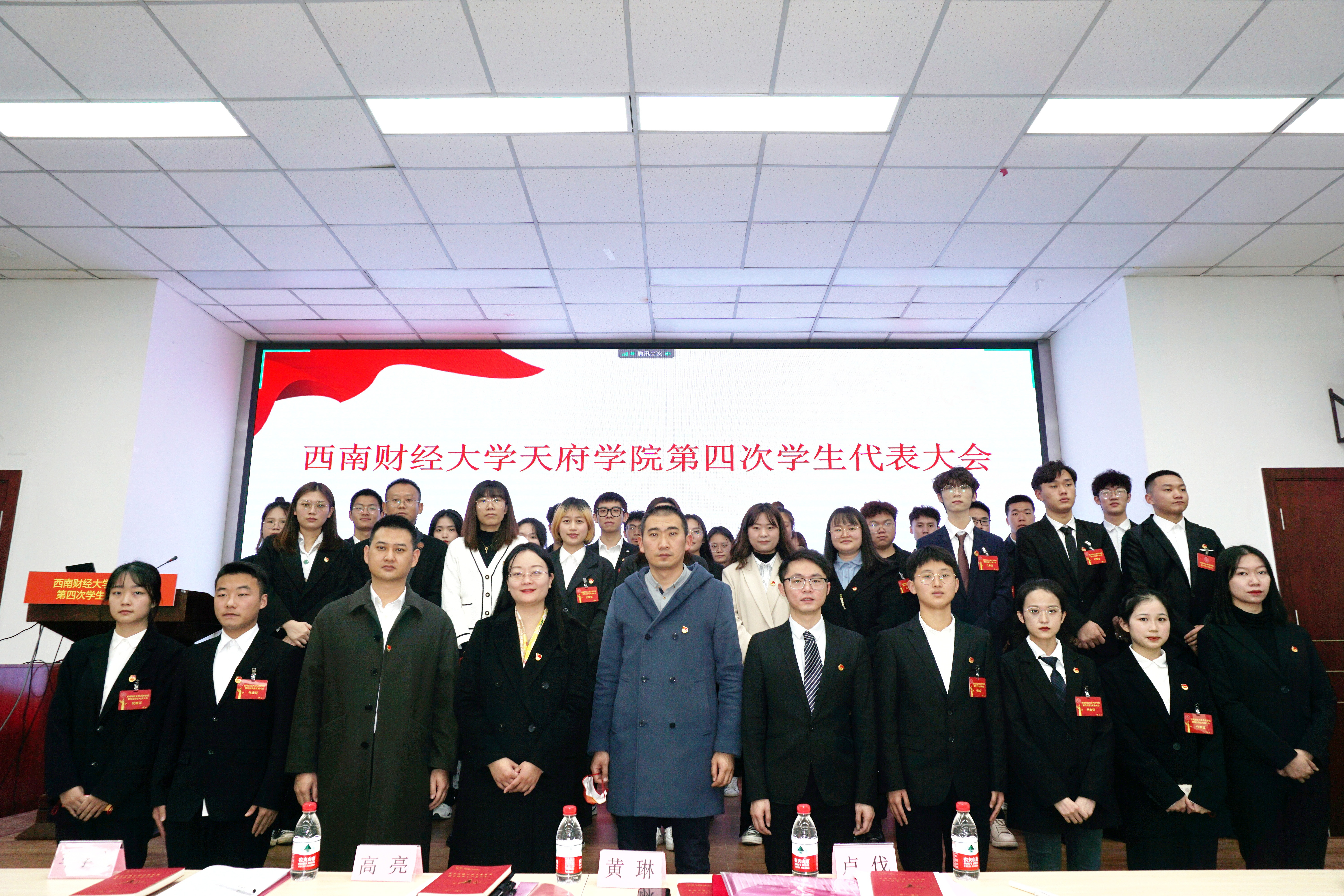 a13e7d52-11fe-4fcf-8feb-06cbc81b682a.jpg a13e7d52-11fe-4fcf-8feb-06cbc81b682a.jpg
