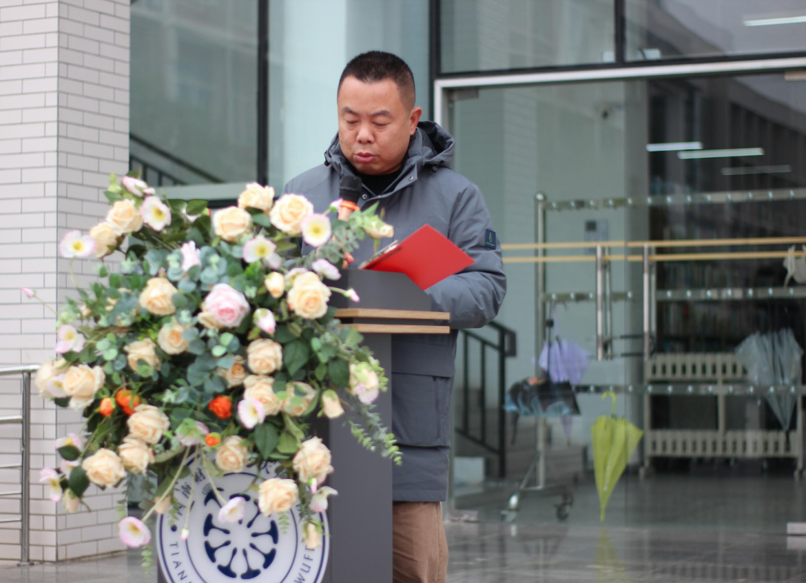 图片4.png 图片4.png